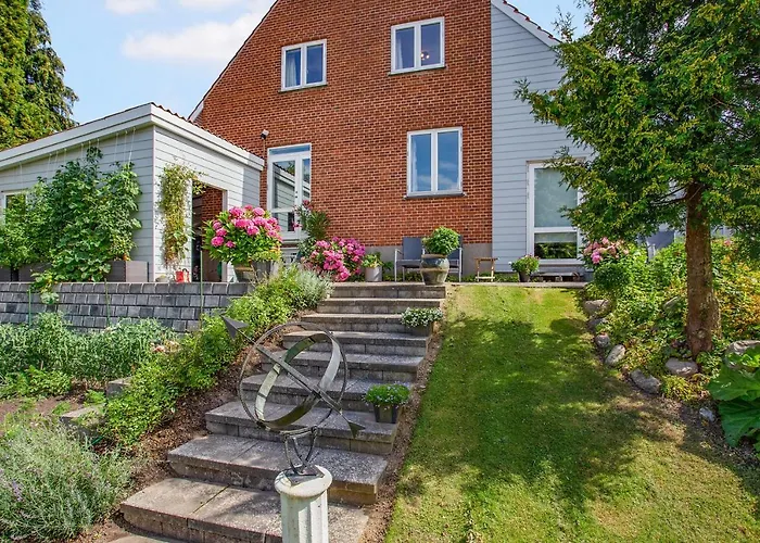 Bed & Breakfast Bymarkens *